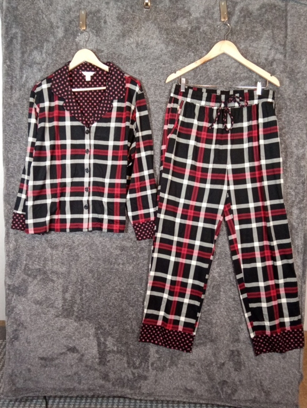 Vera Bradley Black, Red and White Plaid Pajama Set with Polka Dot Trim - Picture 2 of 7